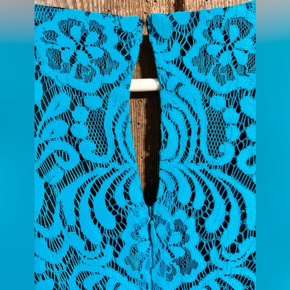 Eva Mendes x NY&Co Teal Lace Sheath Midi Dress NWT Size 0 - Picture 5 of 9